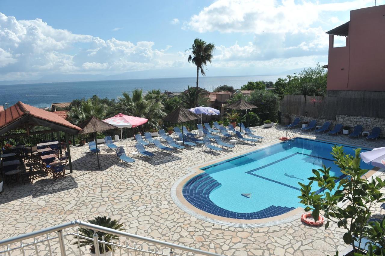 Kerkyra Beach Hotel&Apartments Benitses  Exteriör bild