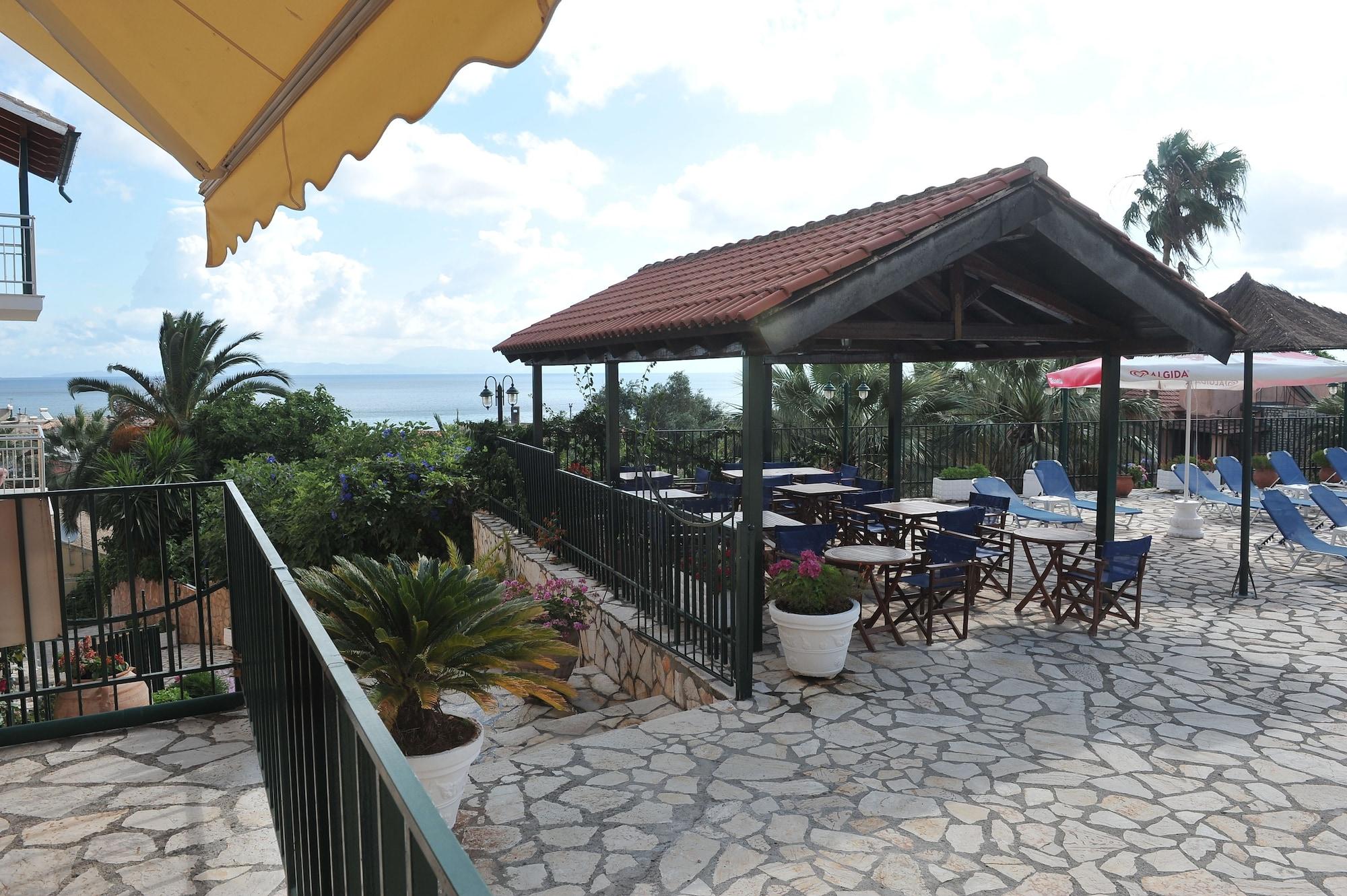 Kerkyra Beach Hotel&Apartments Benitses  Exteriör bild