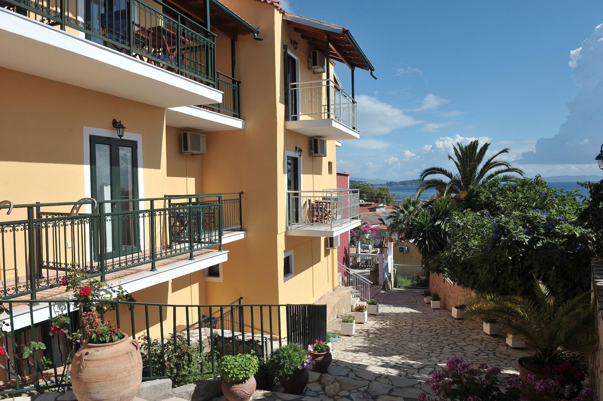 Kerkyra Beach Hotel&Apartments Benitses  Exteriör bild