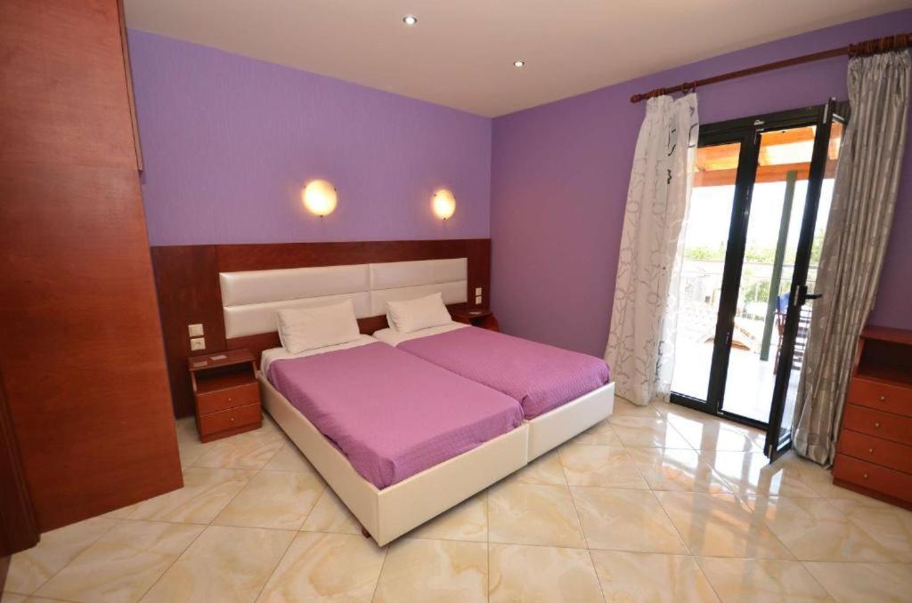 Kerkyra Beach Hotel&Apartments Benitses  Exteriör bild